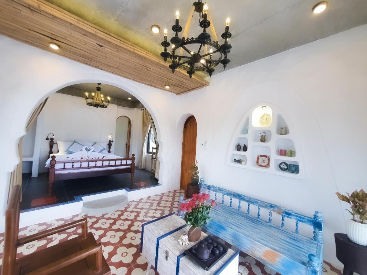 Santa Fe House - Ganh Da Dia Bed and Breakfast Thon Phu Hanh Exteriör bild